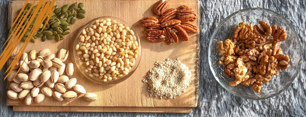 تاثیر آجیل بر روی پوست و راهکارهایی برای داشتن پوستی جذاب و زیبا