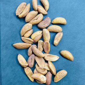 مغز بادام مامایی شور (نمک آبلیمو)